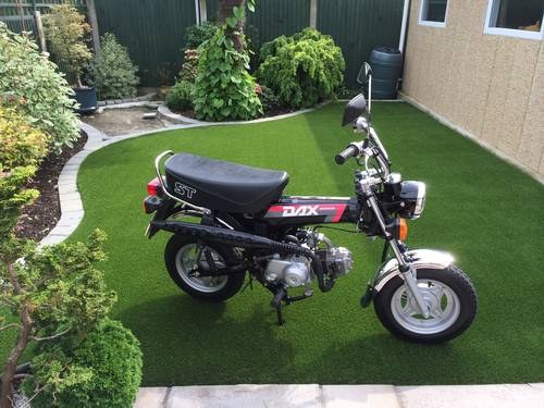 1993 Honda Dax Motorcycle with just 650 miles from new! VENDU