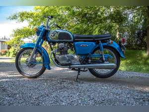1972 Honda CD175 Like New Condition! For Sale (picture 2 of 6)