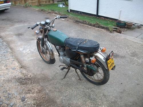 1975 honda cb125s project with v5c can deliver VENDUTO