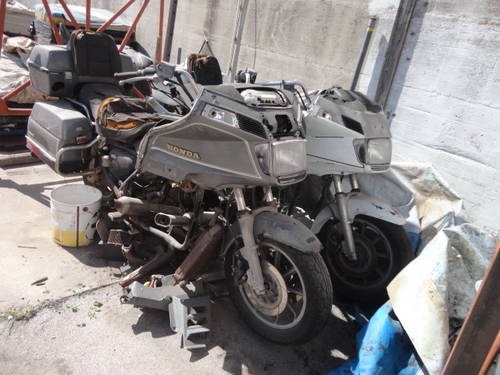 Honda Goldwing to restore In vendita
