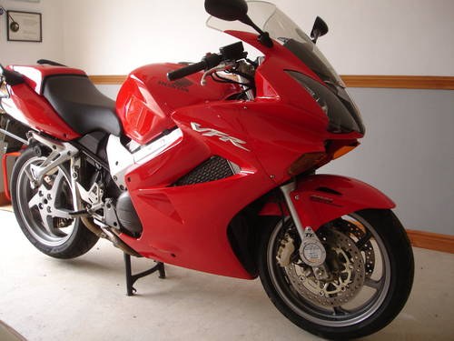 2005 Honda VFR 800 ABS in Red For Sale