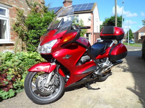 Honda Pan European ST1300 2009 A-9 Red Immaculate For Sale