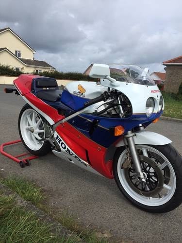 1988 RC30 UK spec For Sale