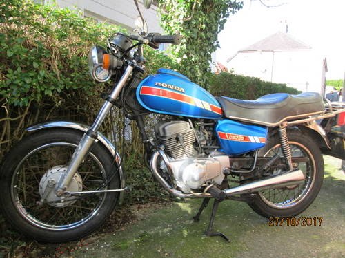 Honda CM200T 1981 SÅLD