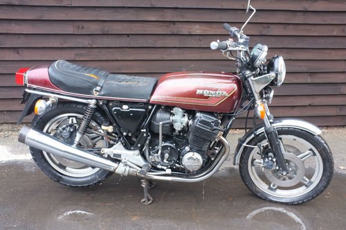 2500 Honda CB750 CB 750 F2 1977 BARN FIND Project, ride or restor SOLD