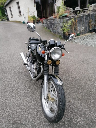 1987 HONDA XBR 500 (Cafe Noir) En Venta