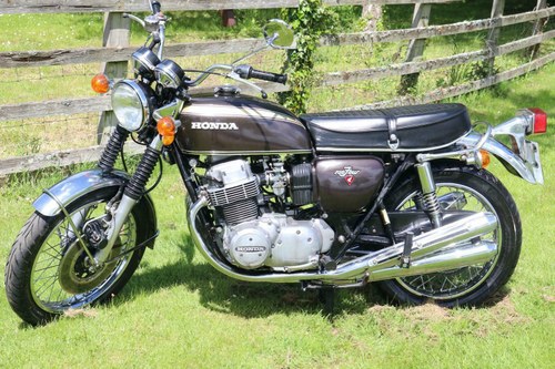 Honda CB750 CB 750 K2 1972 UK registered runs and rides and VENDIDO