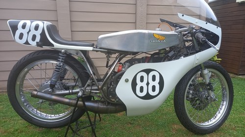 1976 Honda mt125R For Sale