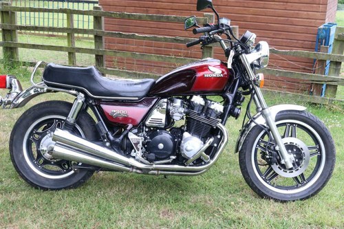 Honda CB900 CB 900 C Custom 1982 low miles STAGGERING standa SOLD