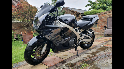 1997 Genuine Low mileage Low ownership Fireblade 900RR For Sale