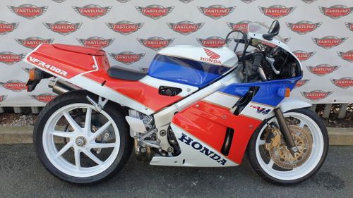 Picture of 1990 Honda VFR400 NC30 Sports Classic For Sale
