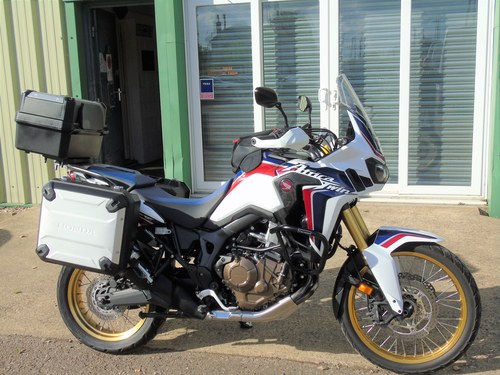 Honda CRF 1000 CRF1000 Africa Twin 2017 Only 4750 Miles From In vendita