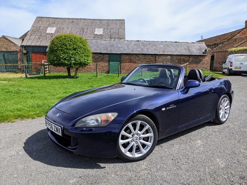 2006 /56  Honda S2000 in Royal navy blue pearl For Sale