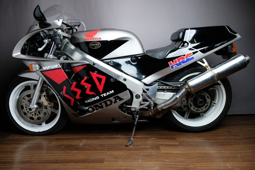 1987 Honda RC - 2