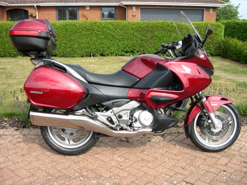 2013 Honda deauville nt700va-b, one owner from new For Sale