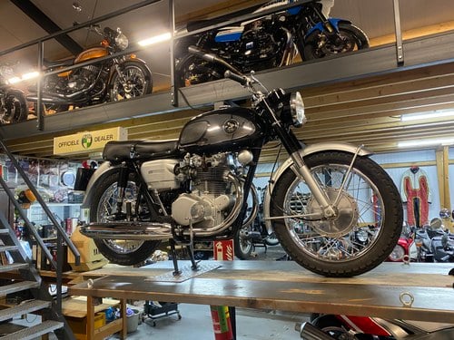 1967 Honda Black Bomber For Sale
