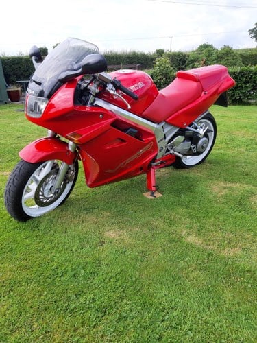 1990 Honda Vfr750 F Kaufen Bei