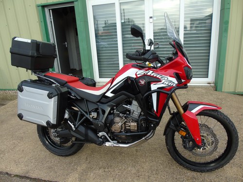 Honda CRF1000 D-J DCT Africa Twin 2018, Only 11,900 Miles. In vendita