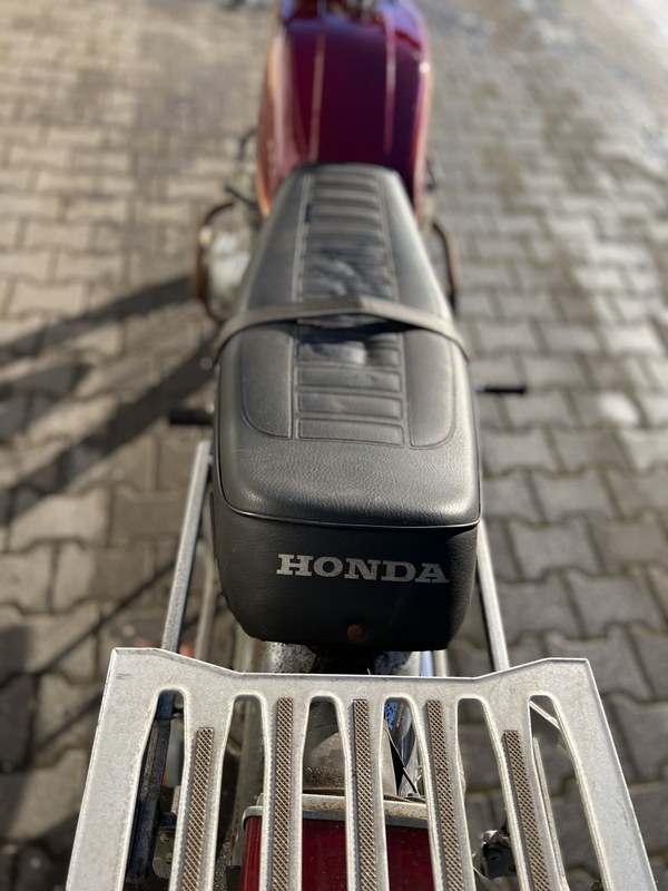 1977 Honda CB 400F - 7