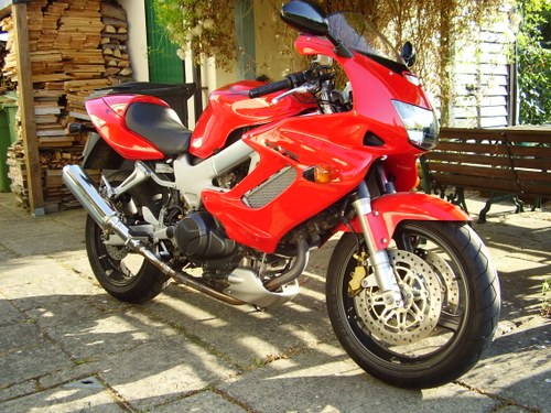 1999 Honda Vtr 1000 F For Sale