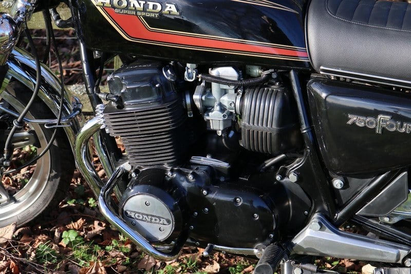 1900 Honda CB 750 F - 7