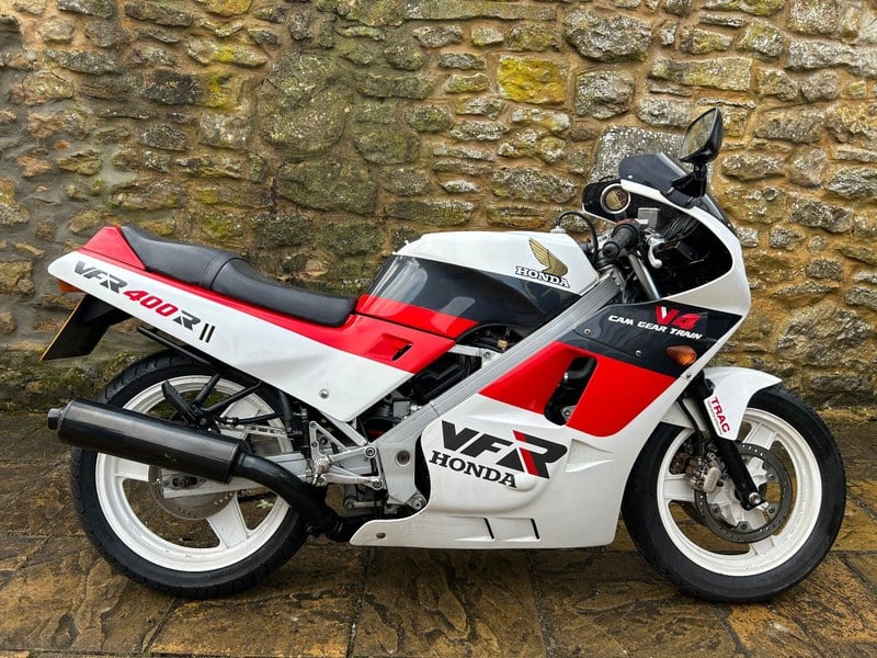 1988 Honda VFR 400 NC21