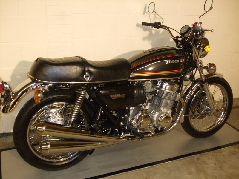 1977 Honda CB 750 - 4