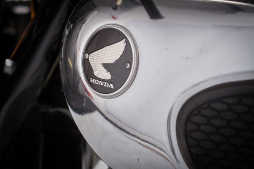 1964 Honda Dream - 8