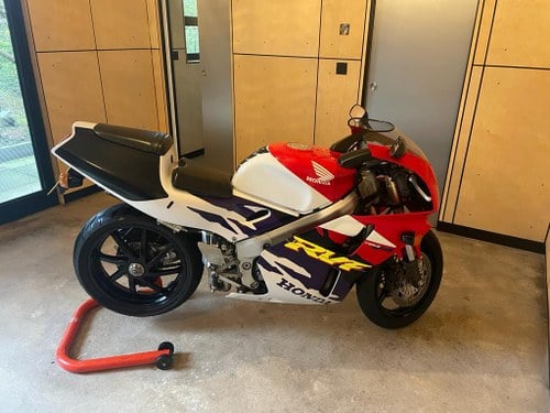 1998 Honda RVF 400R NC35 For Sale