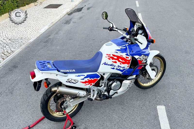 1993 Honda XRV750 - 2 1993 Honda XRV750 - 2