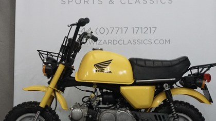 1981 Yellow Honda Z50-J Gorilla Bike