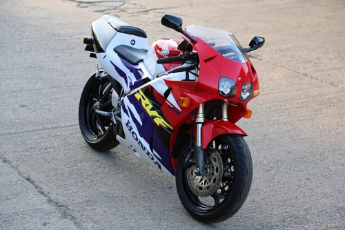 1999 Honda RVF 400 RT (NC35) V Four