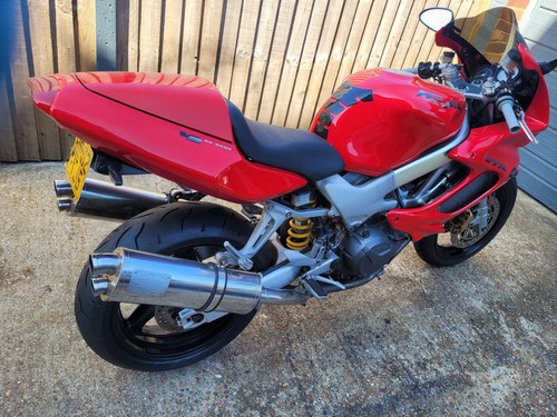 Honda VTR 1000 FIRESTORM