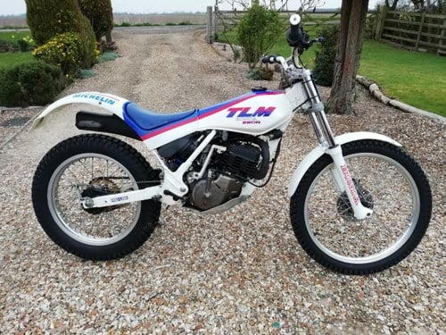 1988 Honda TLM220R