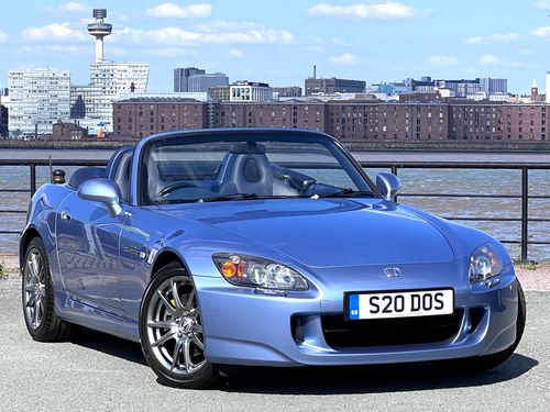 2005 Honda S2000 2.0i VTEC - Last Lady owner since 2008 - 64k VENDU