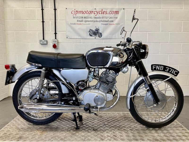 Honda cb160 sport twin, 1965, restored