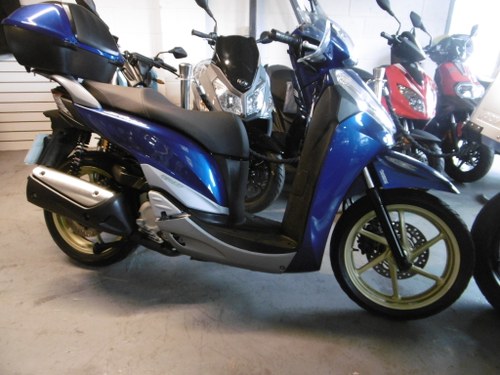 2011 £800 extras /great condition For Sale