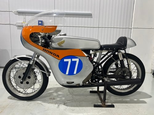 1960 Honda CB 77 - 3