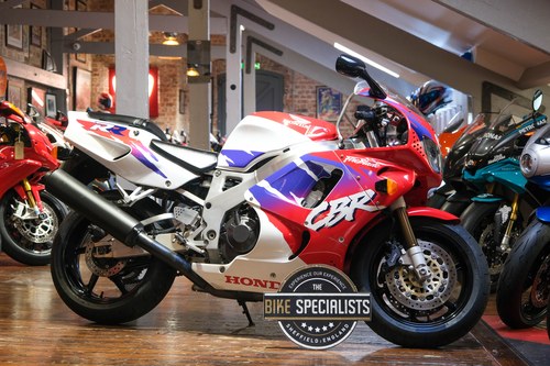 1996 Honda CBR900RR FireBlade Superb UK, 3 Owner Example A vendre