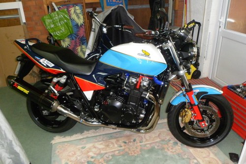 2009 Honda CB 1300 - 6