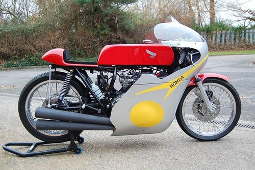 1975 Honda 500-4 RC181 Mike Hailwood replica For Sale by Auction