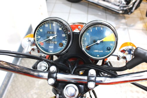 1972 Honda CB 750 - 8
