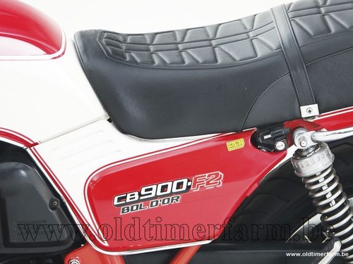 1985 Honda CB 900F - 8