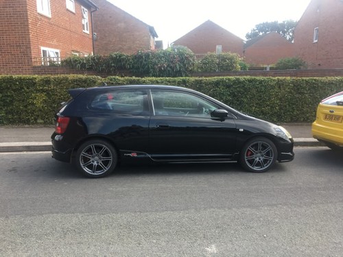 2003 Honda Civic Type R