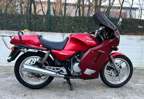 1989 Honda XBR500 For Sale by Auction