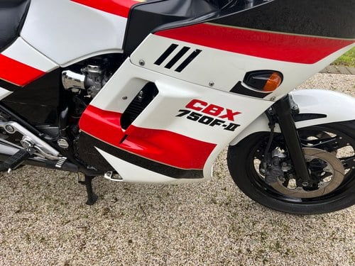 1989 Honda CBX 750 - 3