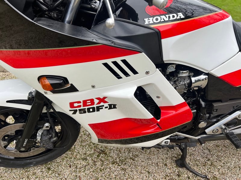 1989 Honda CBX 750 - 4