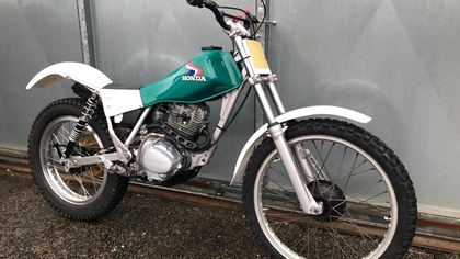 HONDA TLR RARE 125 TWIN SHOCK TRIALS OFFERS PX