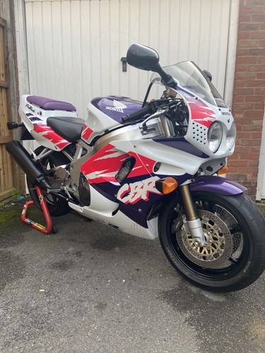 1993 Honda CBR 900RR Fireblade
