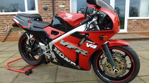 Picture of 1992 Honda VFR 400  NC30 - For Sale